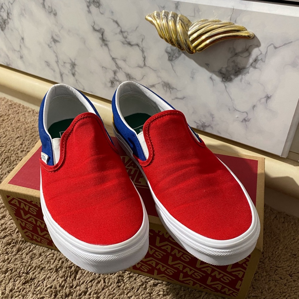 Vans slip on shoes